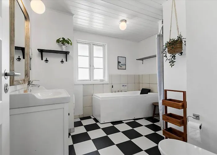 Bv197-blavand-per-knoldsvej-6